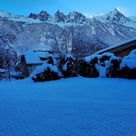 Inouk 4 People Center Chalet *