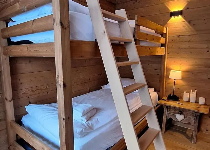 Inouk 4 People Center